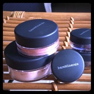 Bare minerals new unopened loose powder/eyeshadow!